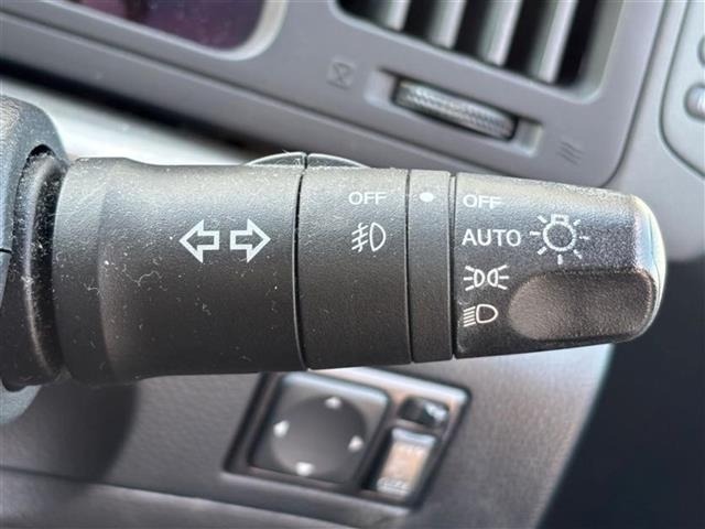 Nissan ELGRAND 2007 7044498-7