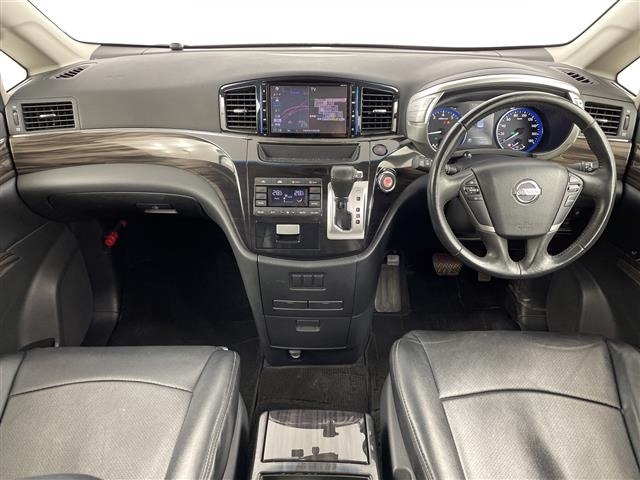Nissan ELGRAND 2017 7044520-14