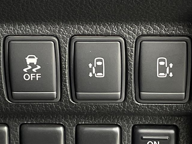 Nissan ELGRAND 2017 7044520-19