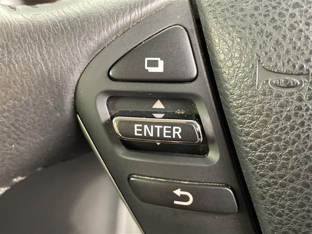 Nissan ELGRAND 2017 7044520-9
