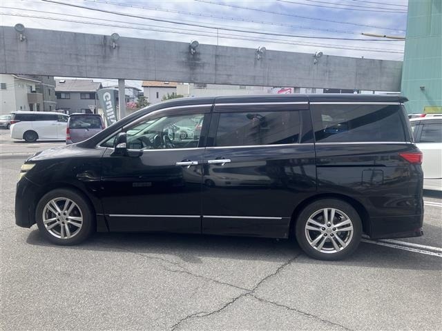 Nissan ELGRAND 2011 7044541-11