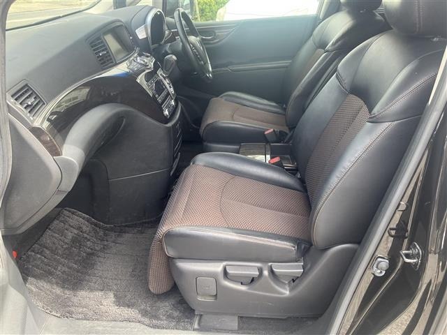 Nissan ELGRAND 2011 7044541-19