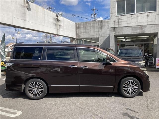 Nissan ELGRAND 2014 7044542-10