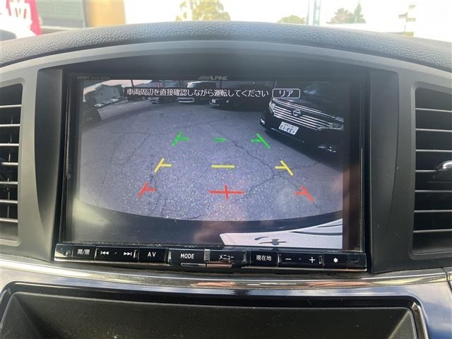 Nissan ELGRAND 2014 7044542-6