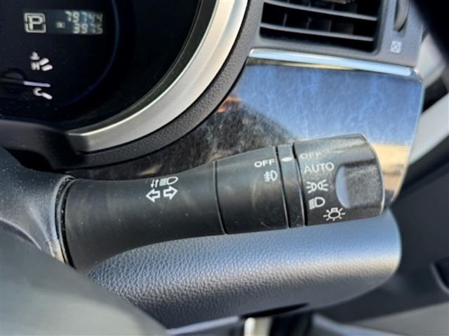 Nissan ELGRAND 2013 7044551-10