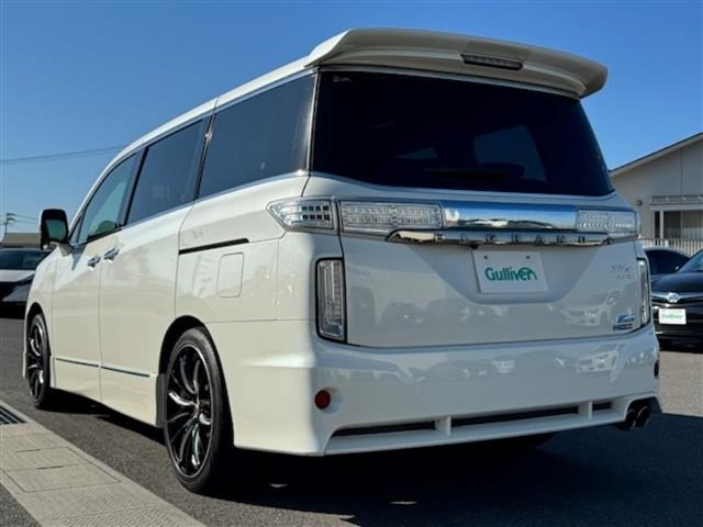 Nissan ELGRAND 2013 7044551-13