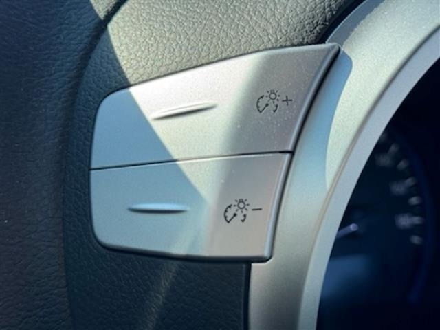Nissan ELGRAND 2013 7044551-2