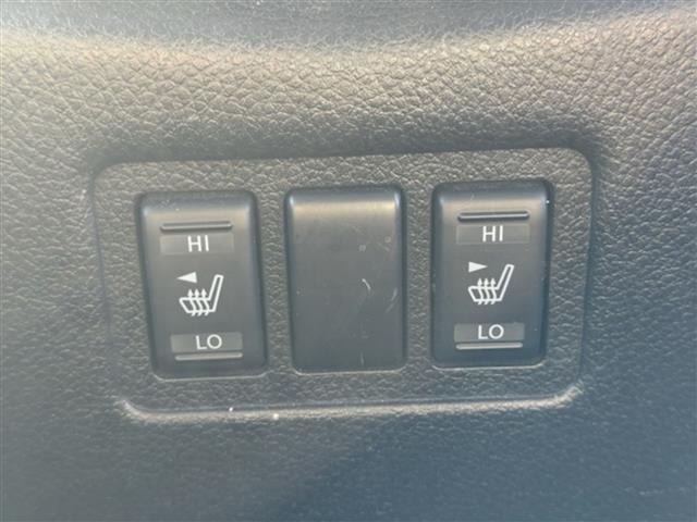 Nissan ELGRAND 2013 7044551-4