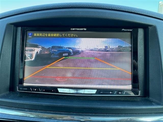 Nissan ELGRAND 2013 7044551-5