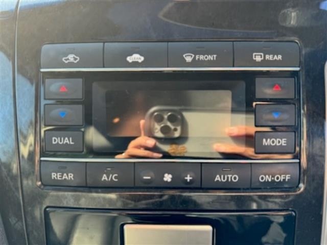 Nissan ELGRAND 2013 7044551-7