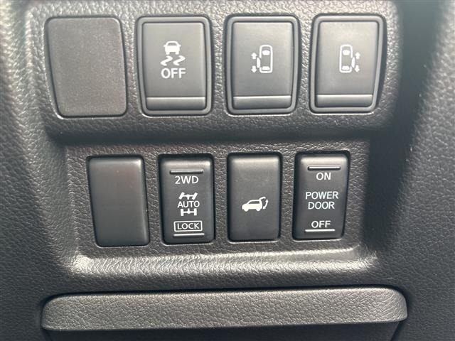 Nissan ELGRAND 2017 7044552-13