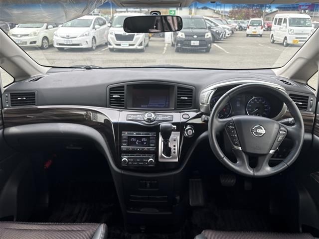 Nissan ELGRAND 2017 7044552-15