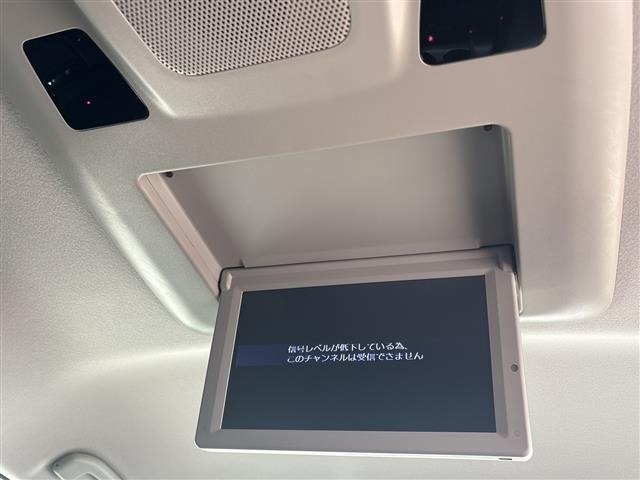 Nissan ELGRAND 2017 7044552-2