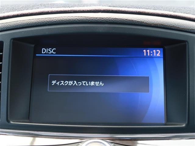Nissan ELGRAND 2011 7044560-5