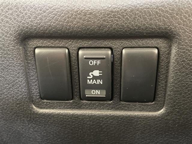 Nissan ELGRAND 2016 7044561-19