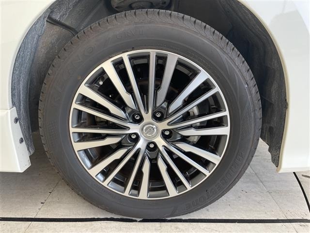 Nissan ELGRAND 2016 7044561-20