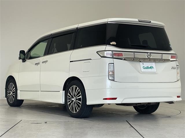 Nissan ELGRAND 2016 7044561-4