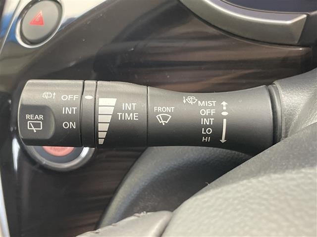 Nissan ELGRAND 2016 7044561-6