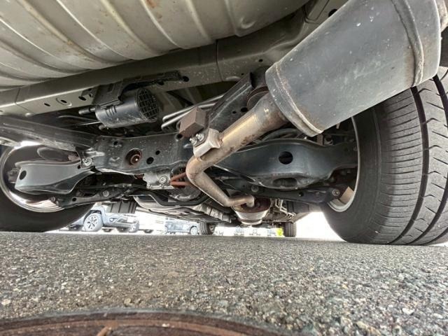 Nissan ELGRAND 2010 7044573-13