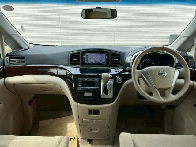 Nissan ELGRAND 2010 7044573-15