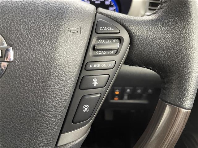 Nissan ELGRAND 2020 7044589-10