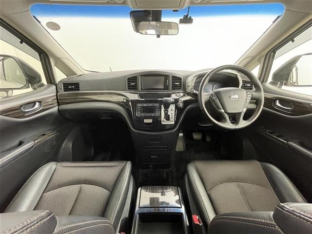 Nissan ELGRAND 2020 7044589-14