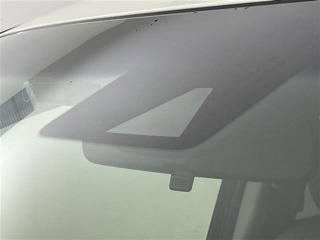 Nissan ELGRAND 2020 7044589-15