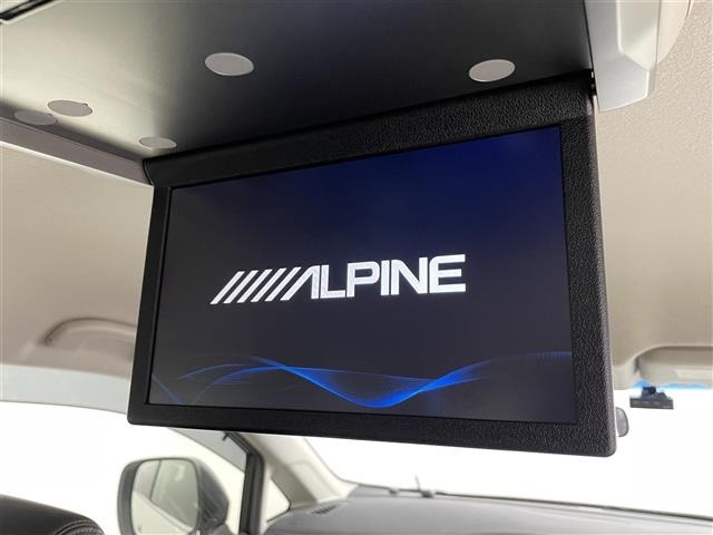 Nissan ELGRAND 2020 7044589-17