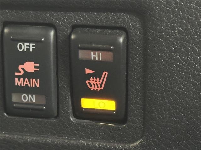 Nissan ELGRAND 2011 7044611-17