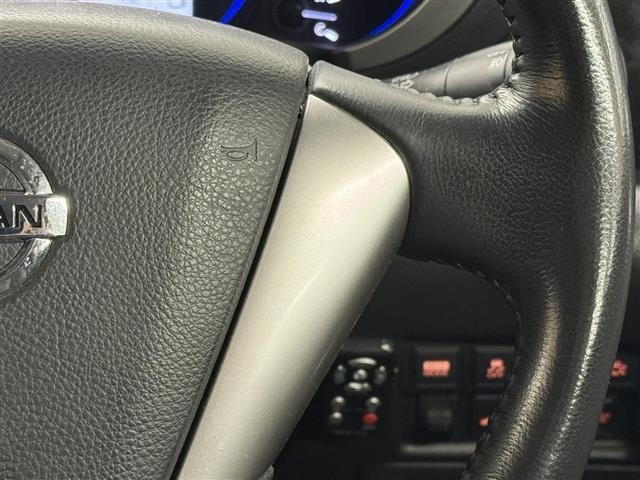 Nissan ELGRAND 2011 7044611-22