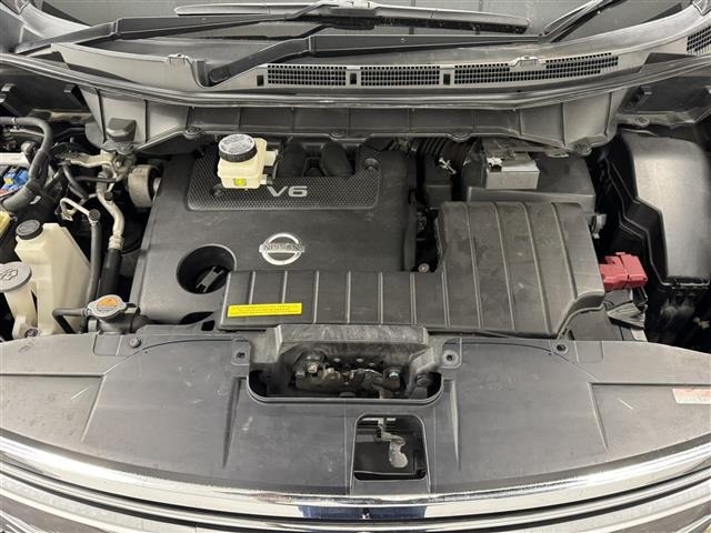 Nissan ELGRAND 2011 7044611-4
