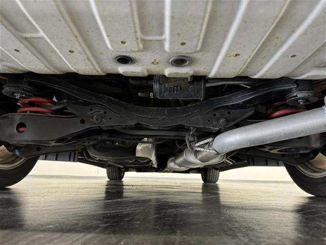Nissan ELGRAND 2011 7044611-7