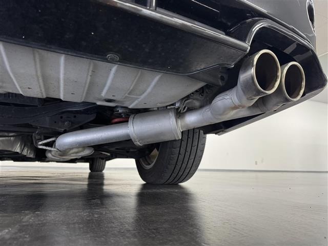 Nissan ELGRAND 2011 7044611-8