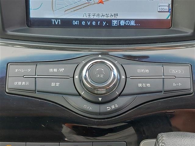 Nissan ELGRAND 2018 7044612-13