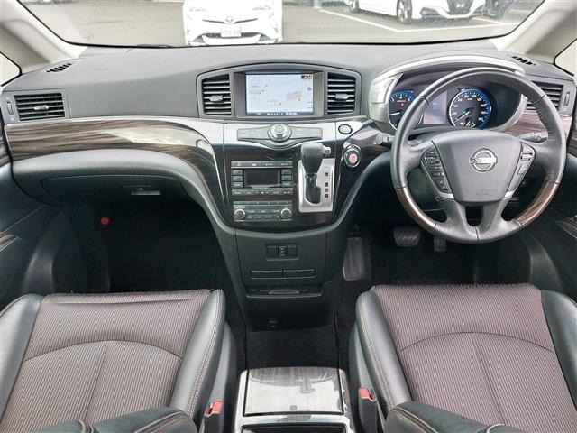 Nissan ELGRAND 2018 7044612-20