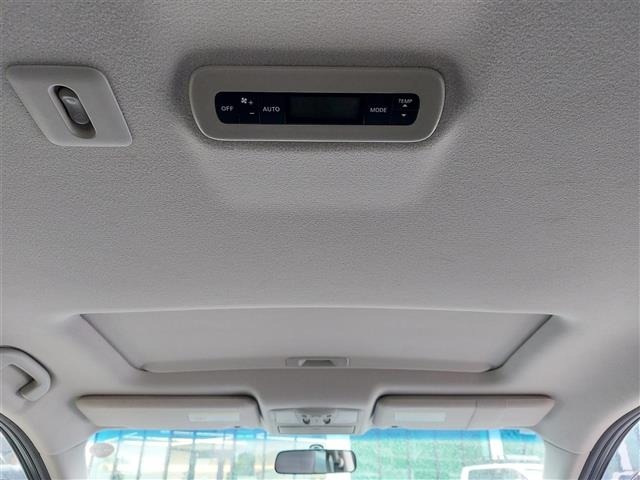 Nissan ELGRAND 2018 7044612-3