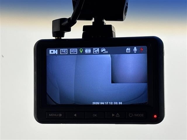 Nissan ELGRAND 2015 7044636-22