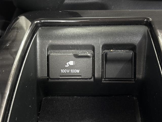 Nissan ELGRAND 2015 7044636-5