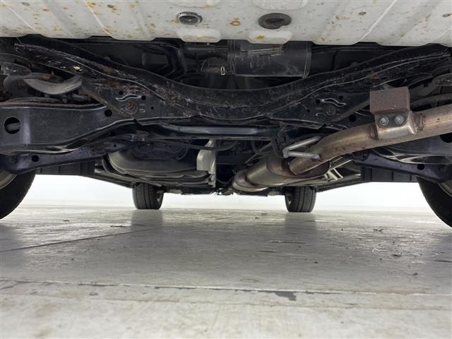 Nissan ELGRAND 2019 7044666-15