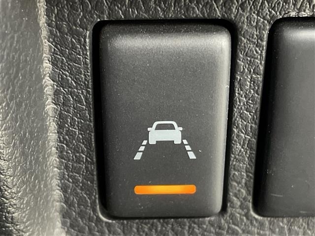 Nissan ELGRAND 2019 7044666-20