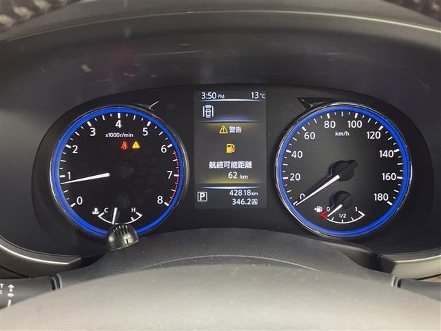Nissan ELGRAND 2019 7044666-6