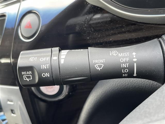 Nissan ELGRAND 2017 7044717-1