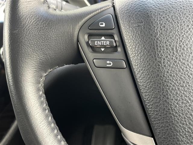 Nissan ELGRAND 2017 7044717-5