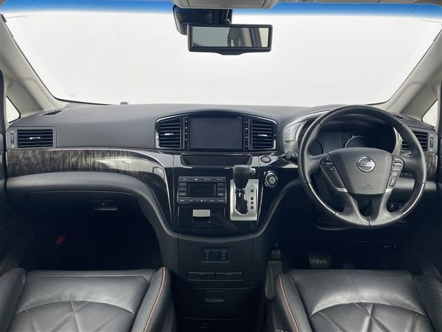 Nissan ELGRAND 2019 7044718-15
