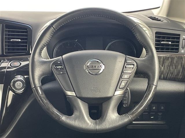 Nissan ELGRAND 2019 7044718-6
