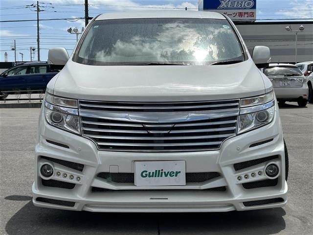 Nissan ELGRAND 2011 7044731-4