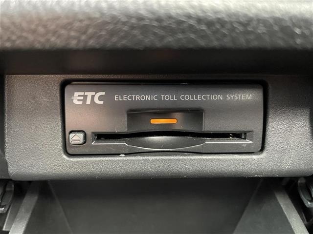 Nissan ELGRAND 2011 7044731-8