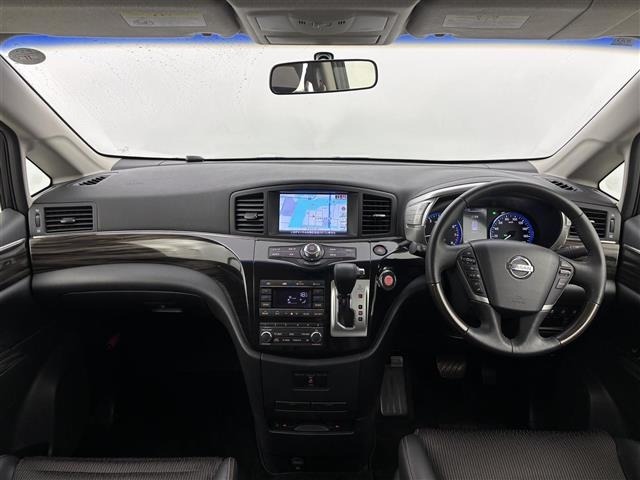 Nissan ELGRAND 2015 7044767-14