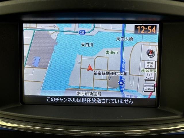 Nissan ELGRAND 2015 7044767-17