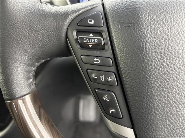 Nissan ELGRAND 2015 7044767-19